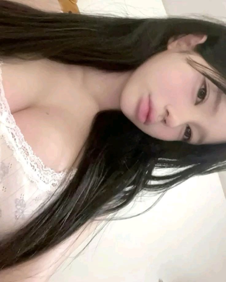 Sg escort - Lili